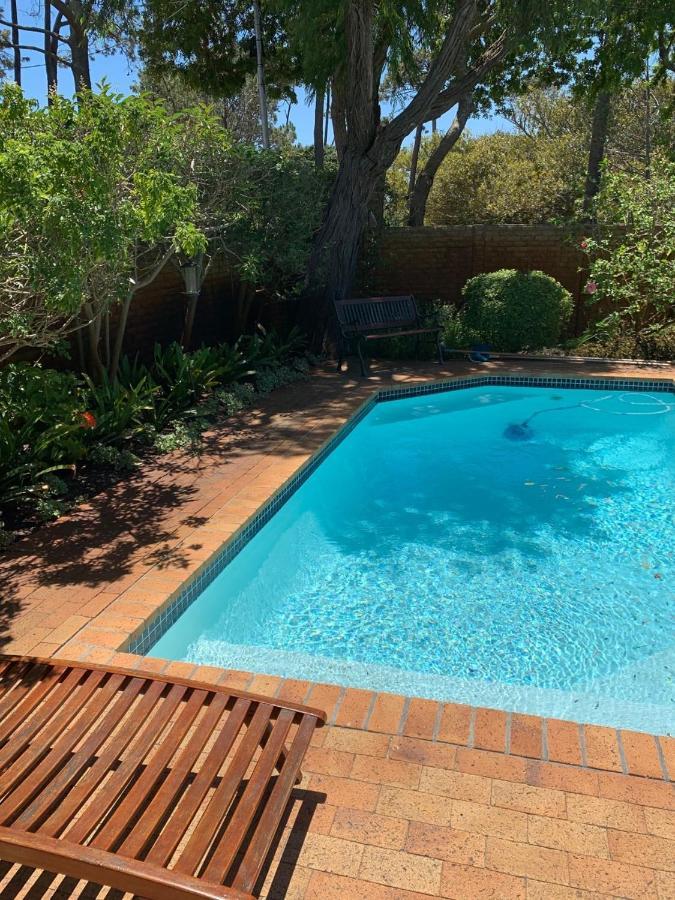 Squirrels Way Cottages Kaapstad Buitenkant foto