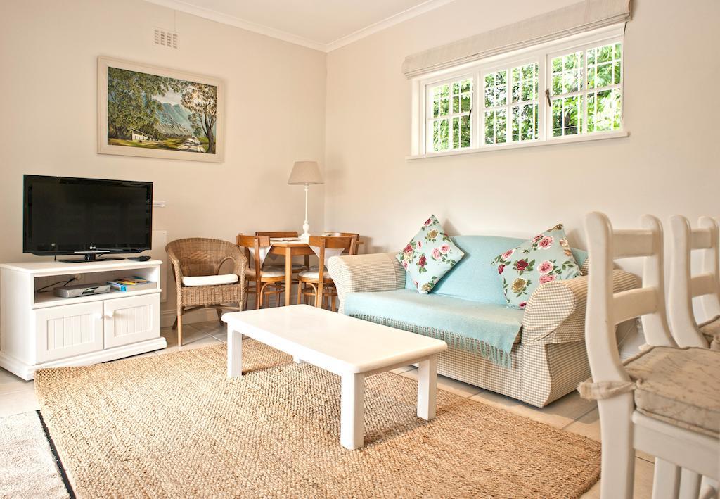Squirrels Way Cottages Kaapstad Kamer foto